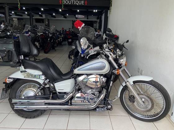 HONDA SHADOW 750 